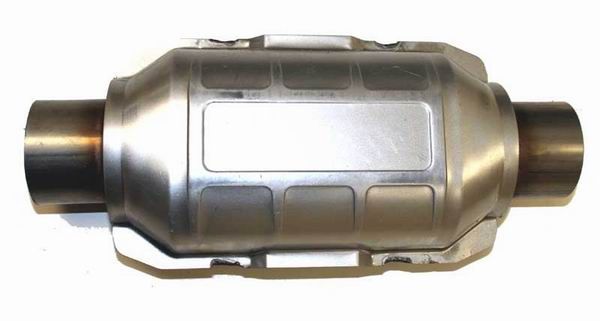 Yonaka Universal 2.5 High Flow Performance Catalytic Cat Converter 