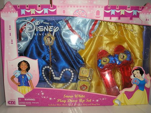 DISNEY PRINCESS SNOW WHITE PLAY DRESS UP SET WITH WIG  