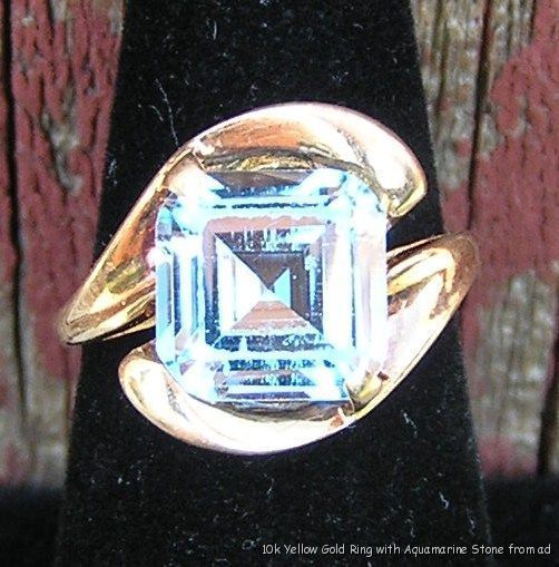 Vintage Modernist Retro 10k Yellow Gold Ring with 2.5carats Aquamarine 