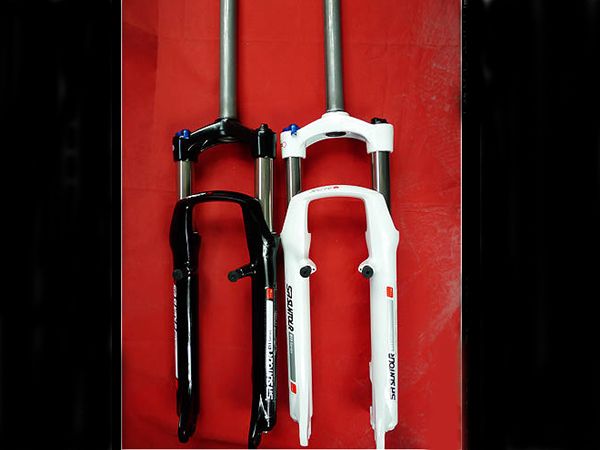 New 2011 SR Suntour XCR MTB Suspension Fork Black K09  