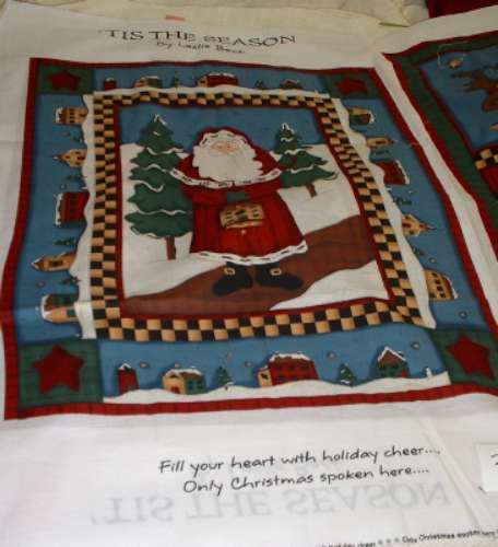 TIS THE SEASON Christmas Quilt Fabric Panel 3924  