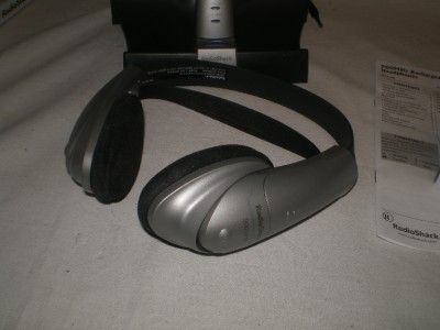 RadioShack 900 MHz Wireless Stereo Headphones 33 1196 rechargeable VG 