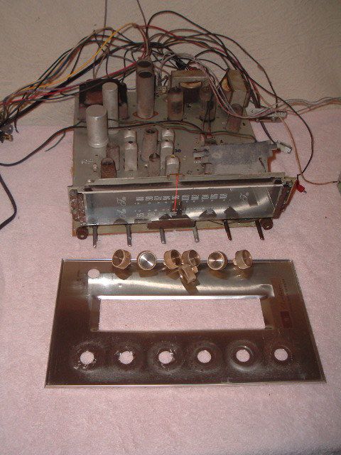 Wards HiFi Stereo Tube Amplifier Amp w AM/FM Tuner from Console  