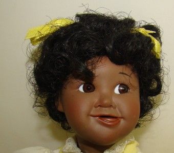 Josie PORCELAIN BABY DOLL ASHTON DRAKE MIB  