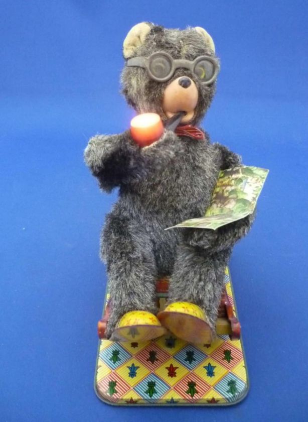 Vintage Alps Japan GRANDPA BEAR LIT PIPE SMOKING Battery Operated Tin 