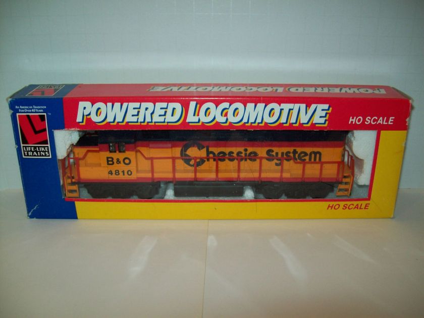 LIFE LIKE GP 38 DIESEL LOCOMOTIVE TRAIN CHESSIE SYSTEM HO SCALE #8288 