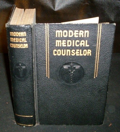 Swartout   MODERN MEDICAL COUNSELOR   1943 HC Illustd  