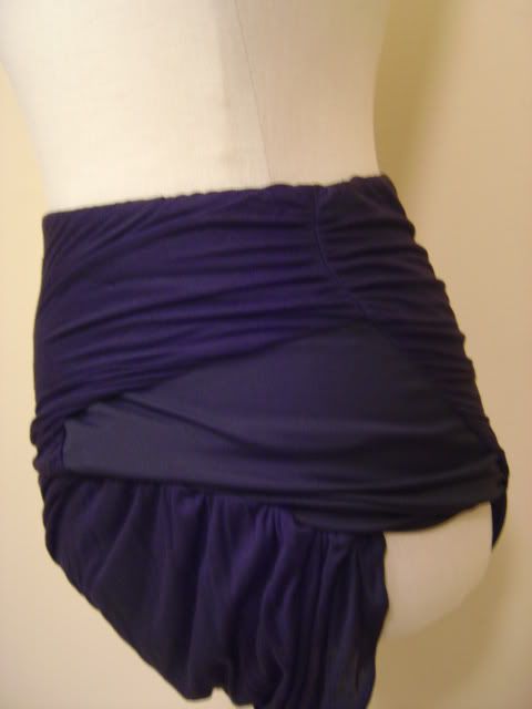 Elizabeth and James Black Silk Skirred Skirt XS NWT$270  