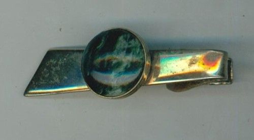 Robbins Co. Attleboro Goldtone Cabachon Tie Clasp  