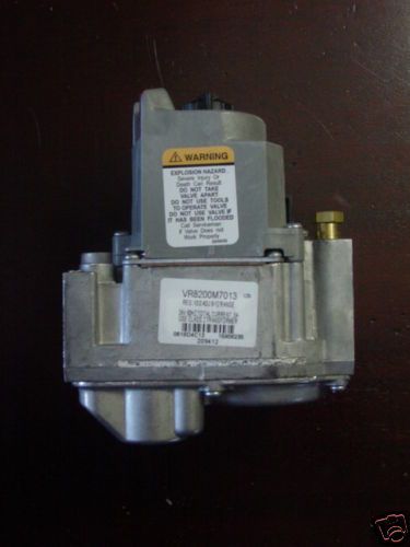 REZNOR 209412 LP 1/2 VR8200M7013 GAS VALVE HVAC  