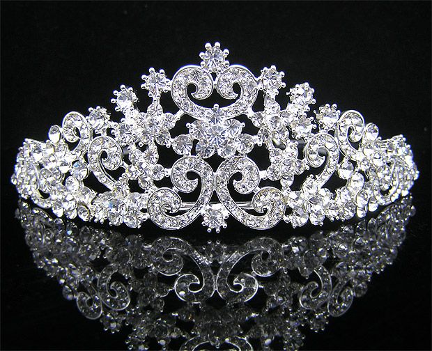 Wedding/Bridal crystal veil tiara crown headband CR197  