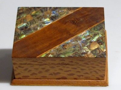 FINE EXOTIC WOOD AND PAUA SHELL TRINKET BOX NEW ZEALAND  