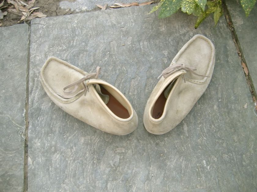 EASY CLARKS Originals Beige Suede Wallabies High Top Moccasins 11 