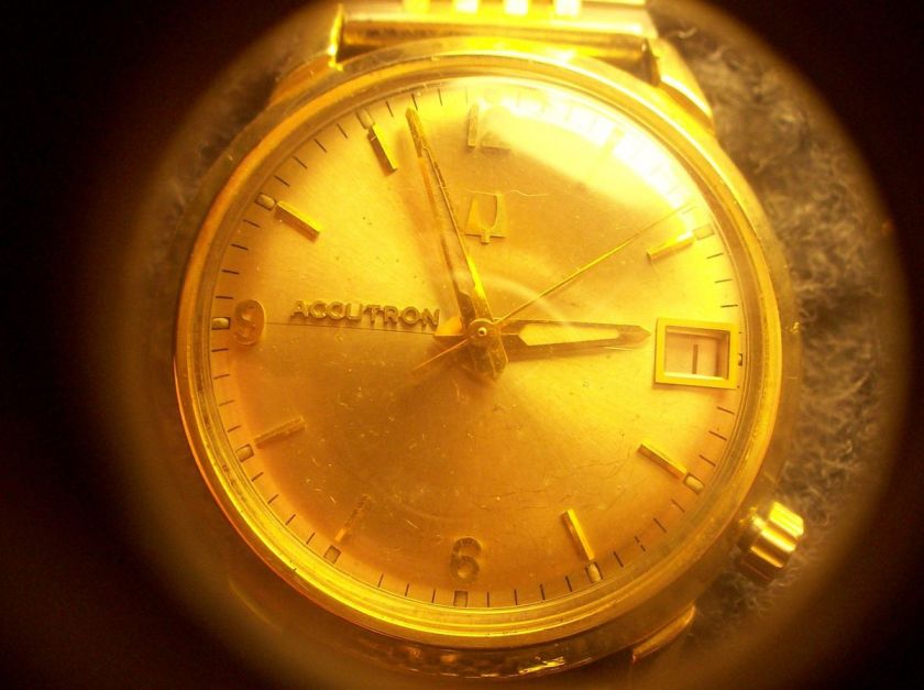 VINTAGE 1967 BULOVA ACCUTRON 218 14K GOLD FILLED CASE NR MINT 