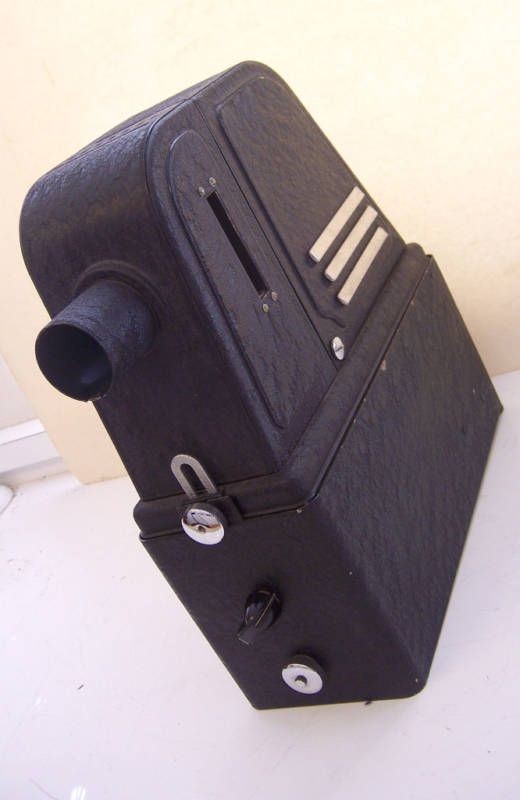 VINTAGE AMERICAN OPTICAL SLIDE PROJECTOR MK SPENCER OLD  