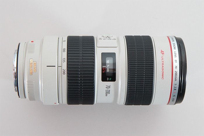 Canon EF 70 mm   200 mm F/2.8 L IS USM Lens 013803005097  