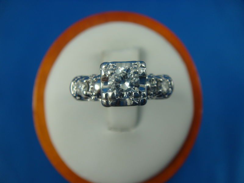 14 K.ANTIQUE DIAMOND ENGAGEMENT VS HIGH END RING  