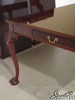 19180HENREDON Rittenhouse Square Dining Room Table  