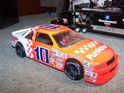 1991 NASCAR PUROLATOR # 10 DERRIKE COPE 1/24 MINT R/C/  