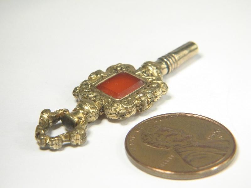   ENGLISH GOLD TRANSLUCENT AGATE WATCH KEY FOB CHARM c1850  