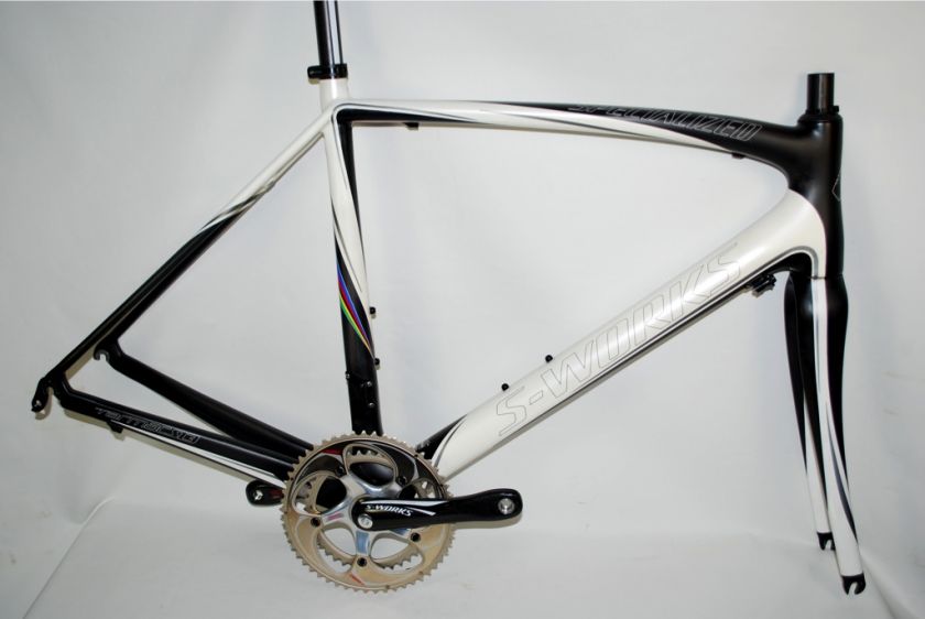    56cm/Lg in Specialized sizing. CLICK HERE FOR SPECS AND GEOMETRY