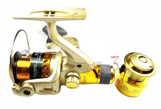 NEW Fishing Reels 2000 Spinning Reel 5.01 5BB RSH62  