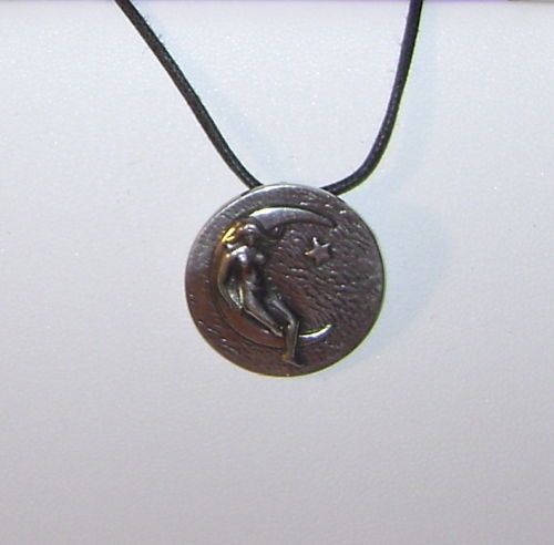 GODDESS ON CRESCENT MOON PENDANT NECKLACE PAGAN/WICCA DIANA CELESTIAL 