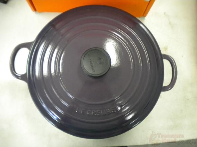 Le Creuset Cast Iron 5.5 Qt Round Casserole   Cassis  