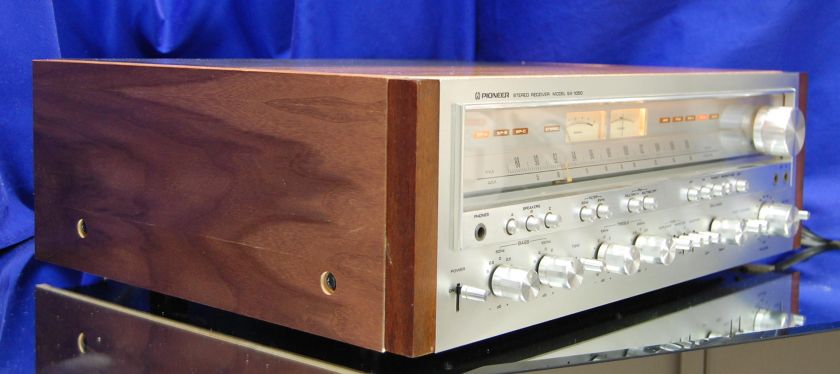 RESTORED Beautiful Pioneer SX 1050 Stereo Receiver  