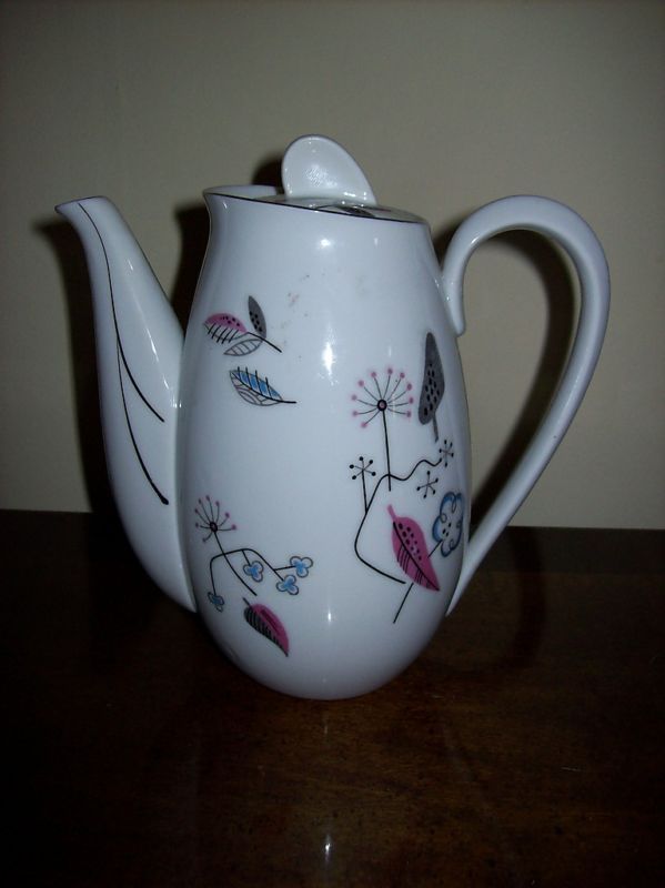 Royal Grace Fine China of Japan Beautiful Tea Pot L@@K  