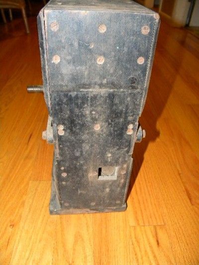 Circa 1920 Coin op Nickelodeon Piano Box Pump Peerless  