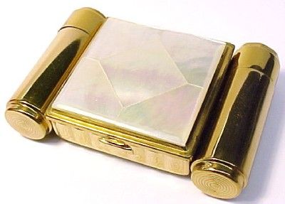 Vintage MAJESTIC Mother of Pearl Compact w/ Box ~ EXC  