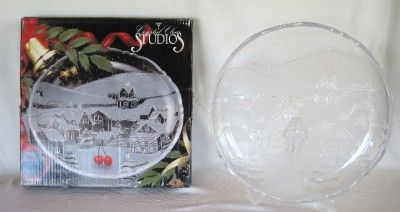 Crystal Clear Studios Winter Scene 14 Platter   Clear & Frosted Mint 